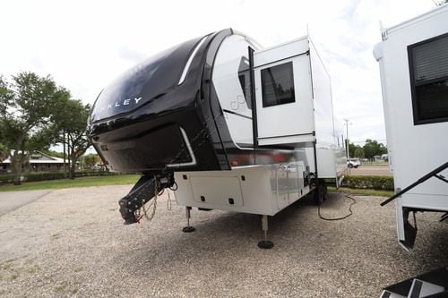 2024 Brinkley Z Model 3100