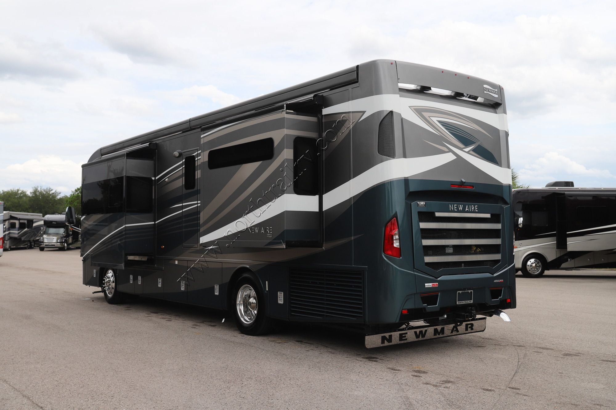 Used 2023 Newmar New Aire 3543 Class A  For Sale