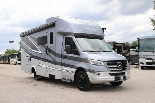 2027 Tiffin Motor Homes Wayfarer 25RW