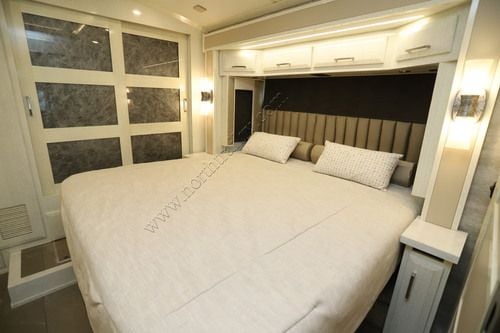 2023 Newmar New Aire 3543