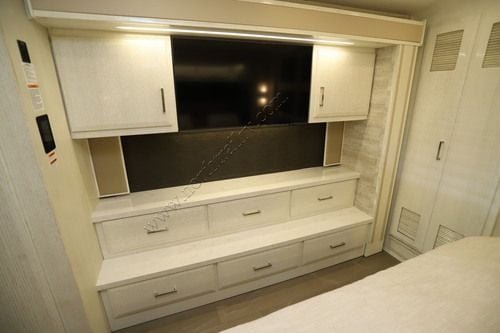 2023 Newmar New Aire 3543