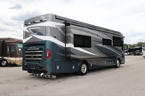 2023 Newmar New Aire 3543