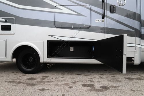 2027 Tiffin Motor Homes Wayfarer 25RW