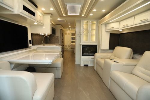 2023 Newmar New Aire 3543
