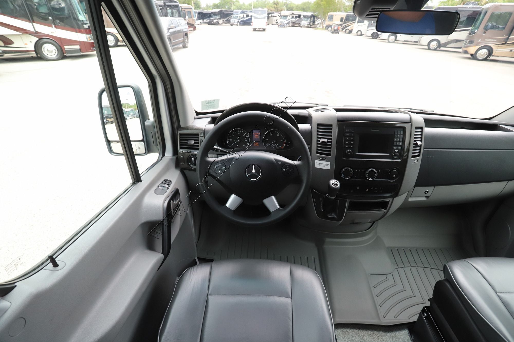 Used 2019 Pleasure-Way Plateau PLATEAU FL Class B  For Sale