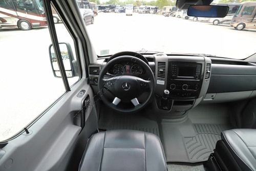 2019 Pleasure-Way Plateau PLATEAU FL Class B