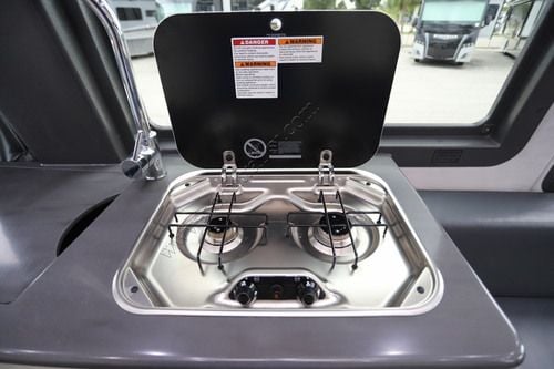 2019 Pleasure-Way Plateau PLATEAU FL Class B