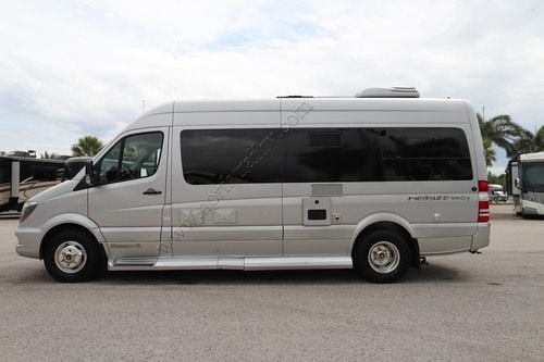 2019 Pleasure-Way Plateau PLATEAU FL Class B