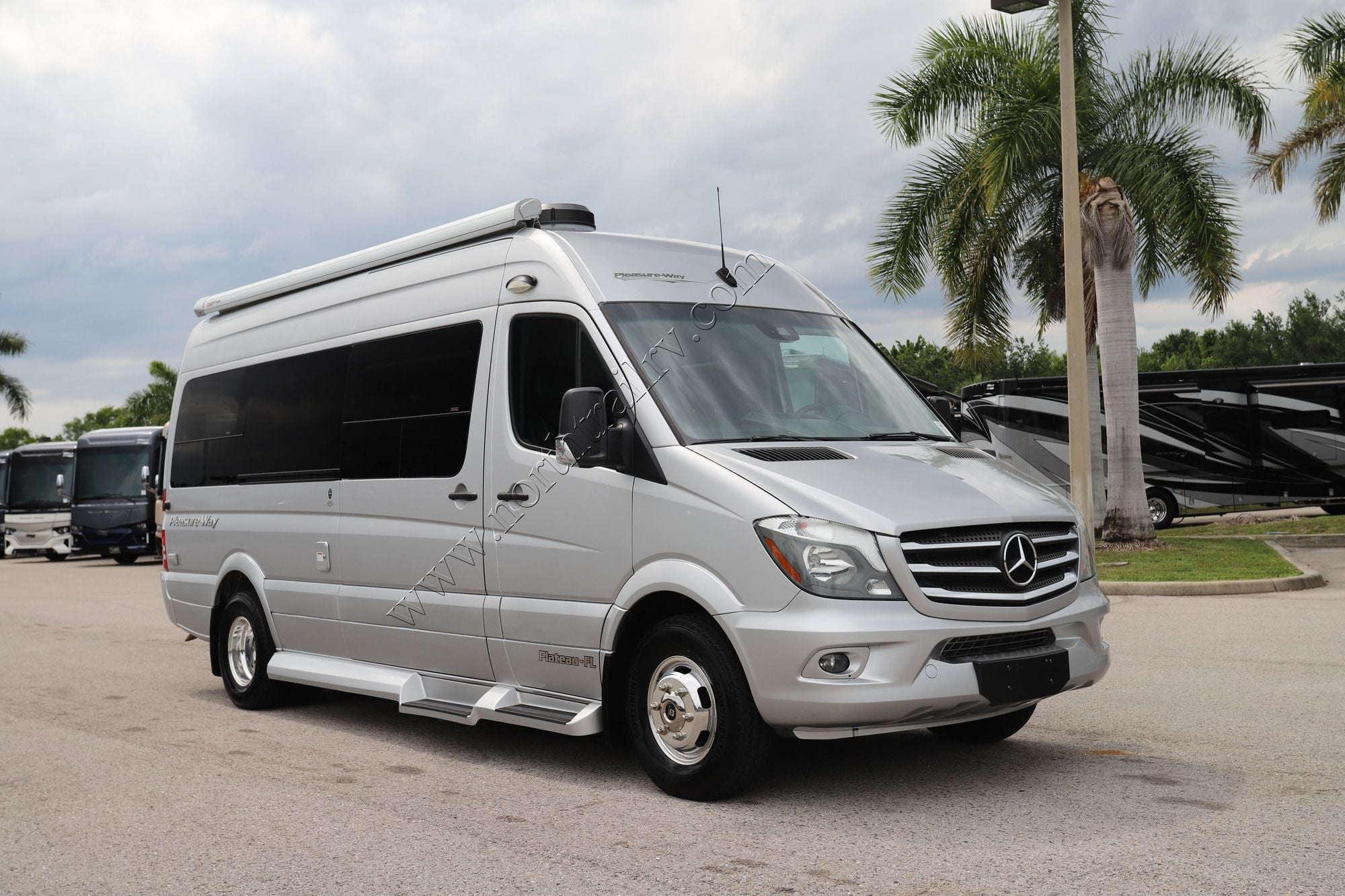 Used 2019 Pleasure-Way Plateau PLATEAU FL Class B  For Sale