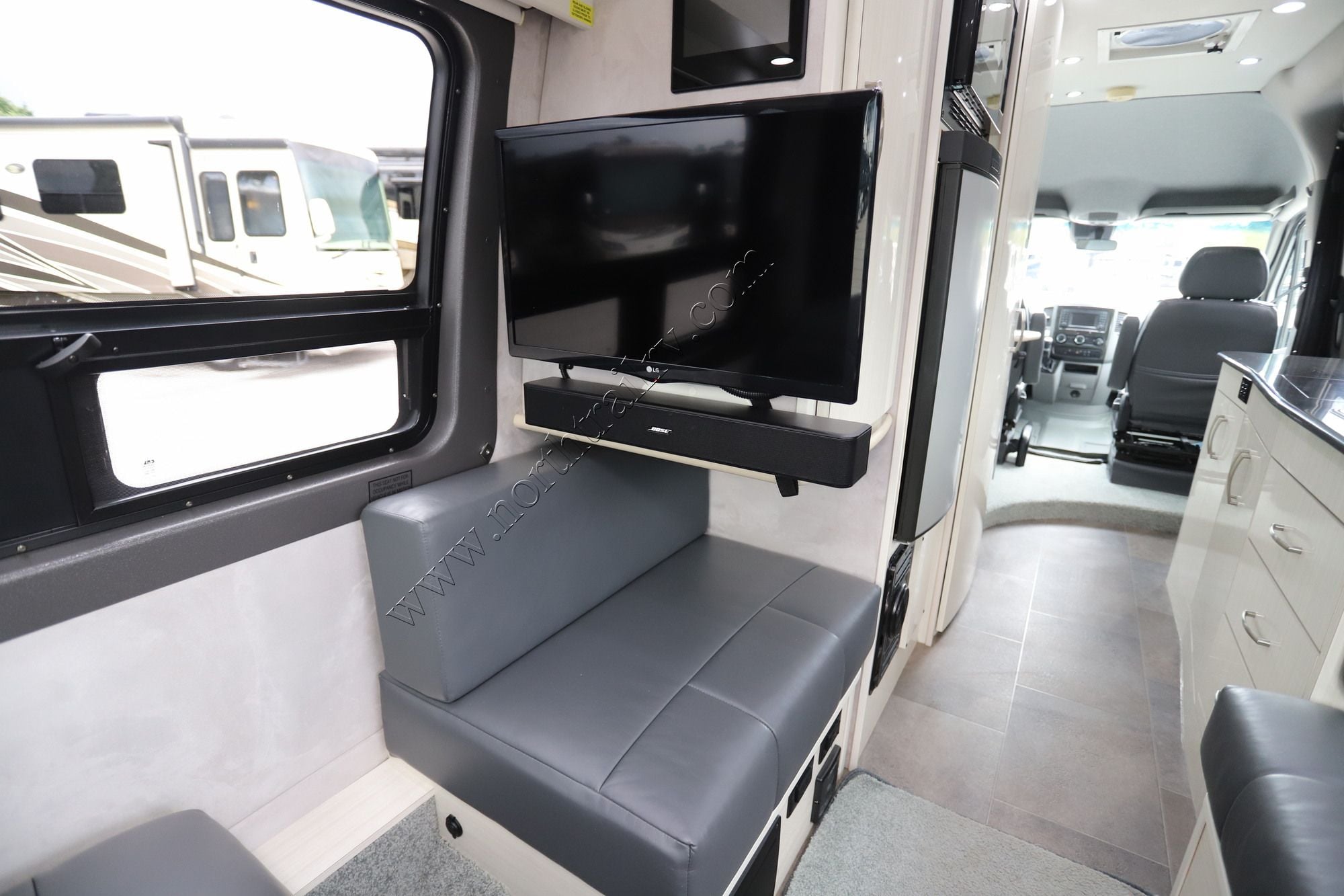 Used 2019 Pleasure-Way Plateau PLATEAU FL Class B  For Sale