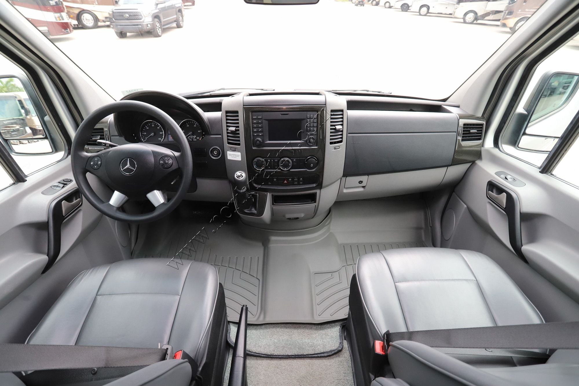 Used 2019 Pleasure-Way Plateau PLATEAU FL Class B  For Sale