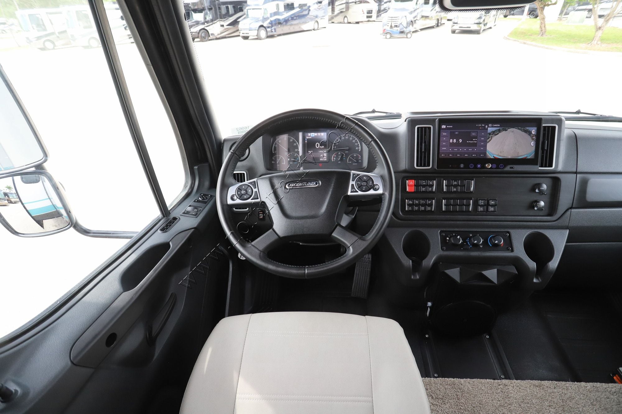 New 2027 Newmar Super Star 3731 Super C  For Sale