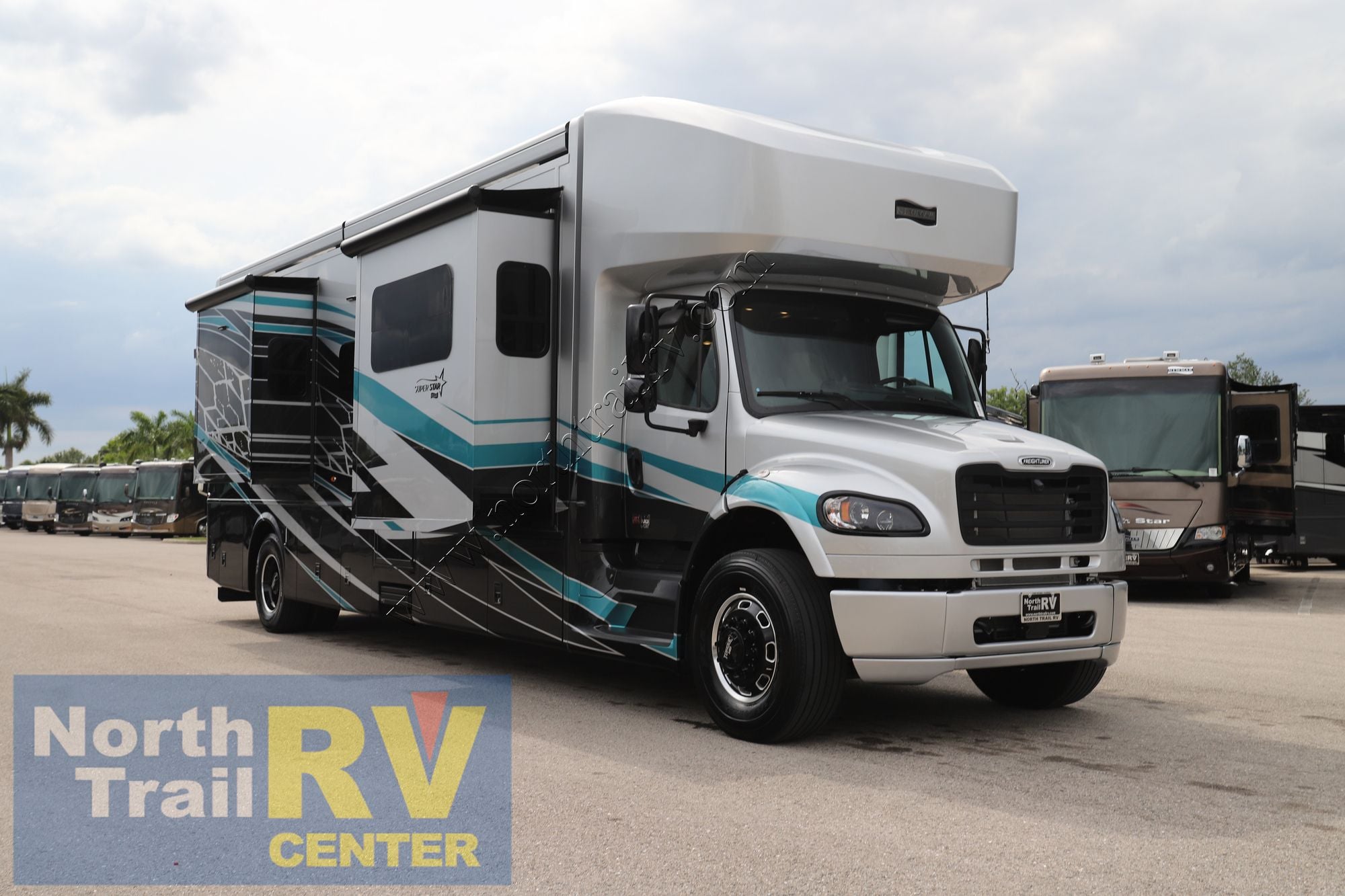 New 2027 Newmar Super Star 3731 Super C  For Sale