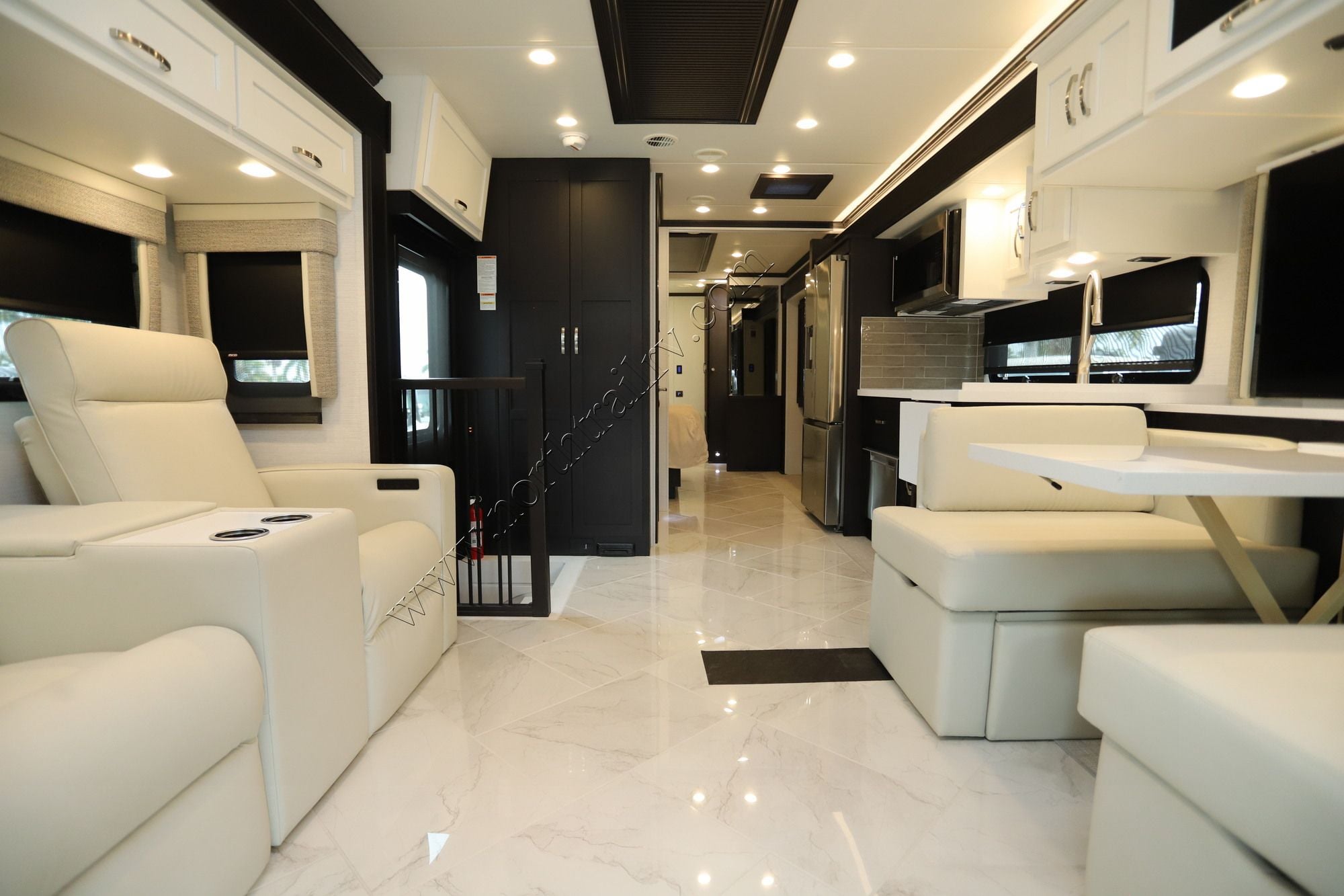 New 2027 Newmar Super Star 3731 Super C  For Sale