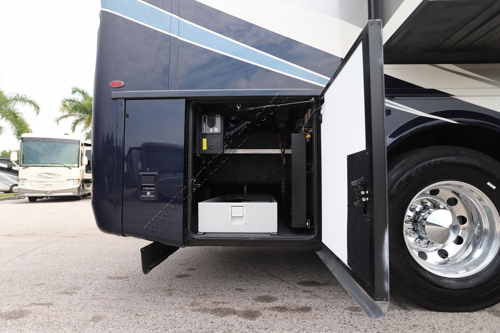 New 2027 Newmar Super Star 3731 Super C  For Sale