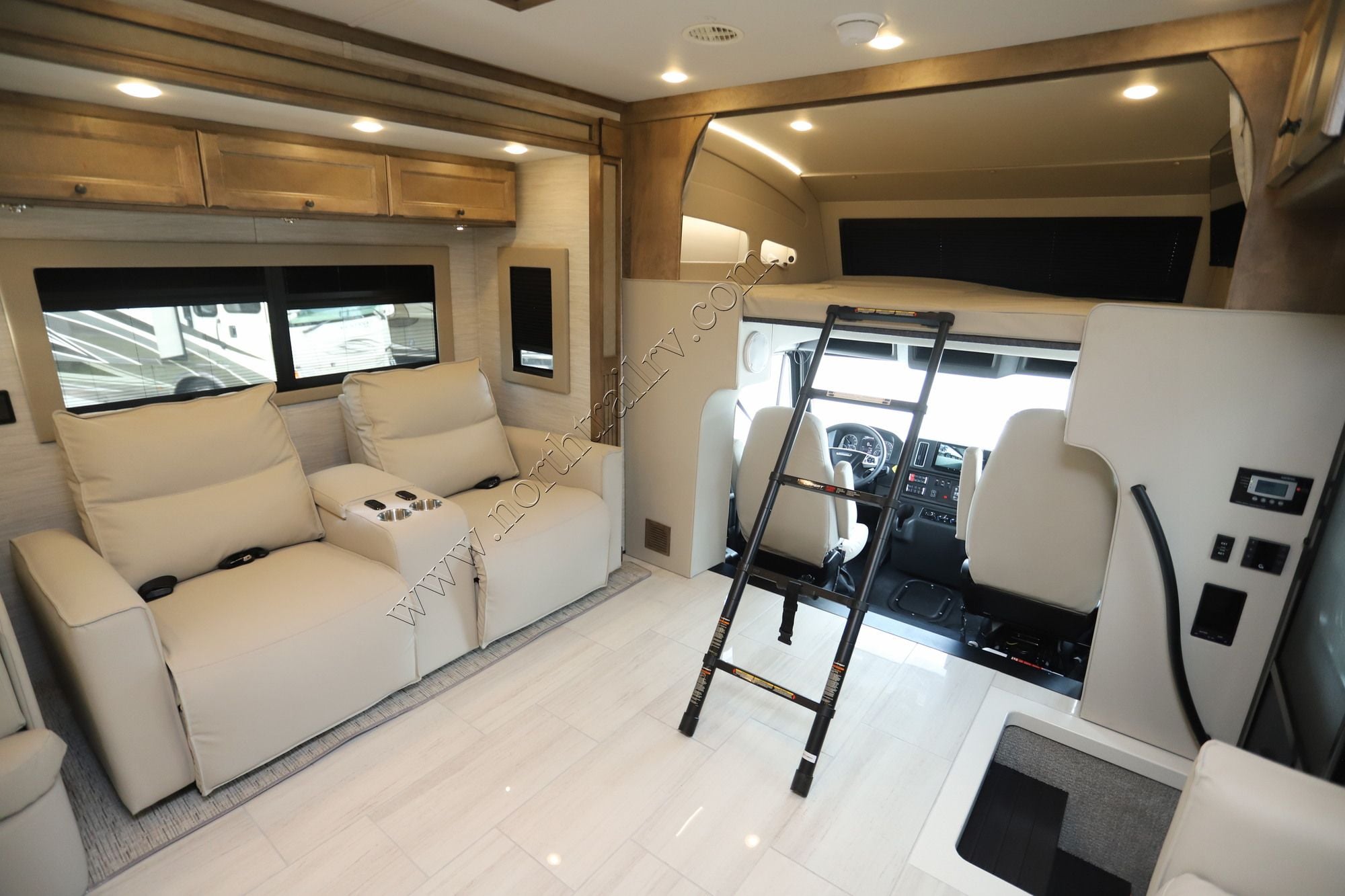 New 2027 Tiffin Motor Homes Allegro Bay 38AB Super C  For Sale