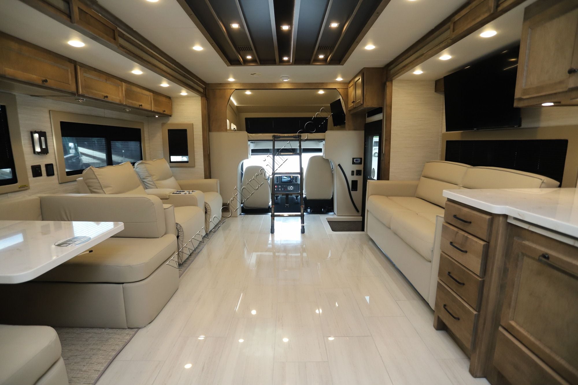 New 2027 Tiffin Motor Homes Allegro Bay 38AB Super C  For Sale