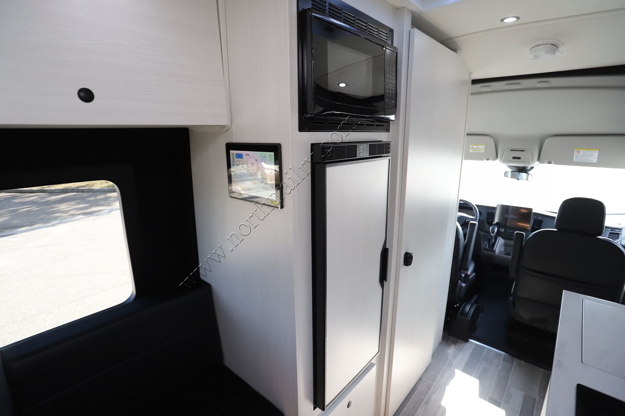 New 2027 Pleasure-Way Ontour 2.2 RB Class B  For Sale