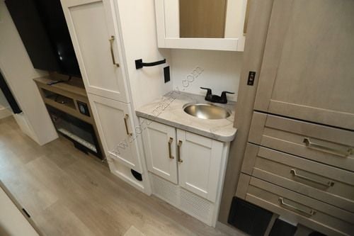 2027 Jayco Greyhawk 30Z