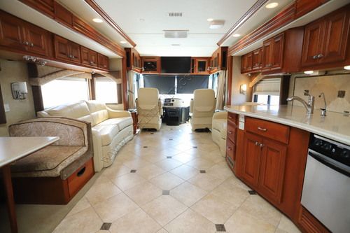 2008 Fleetwood Revolution Le 40R