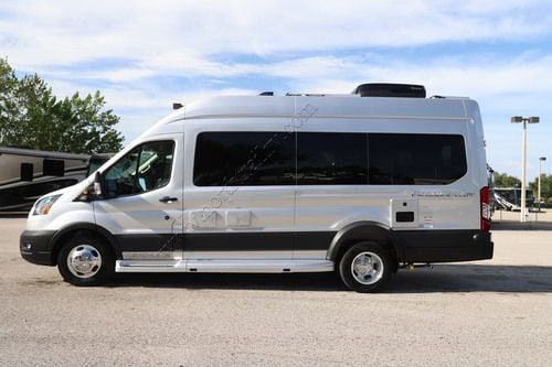 2027 Pleasure-Way Ontour 2.2 RB