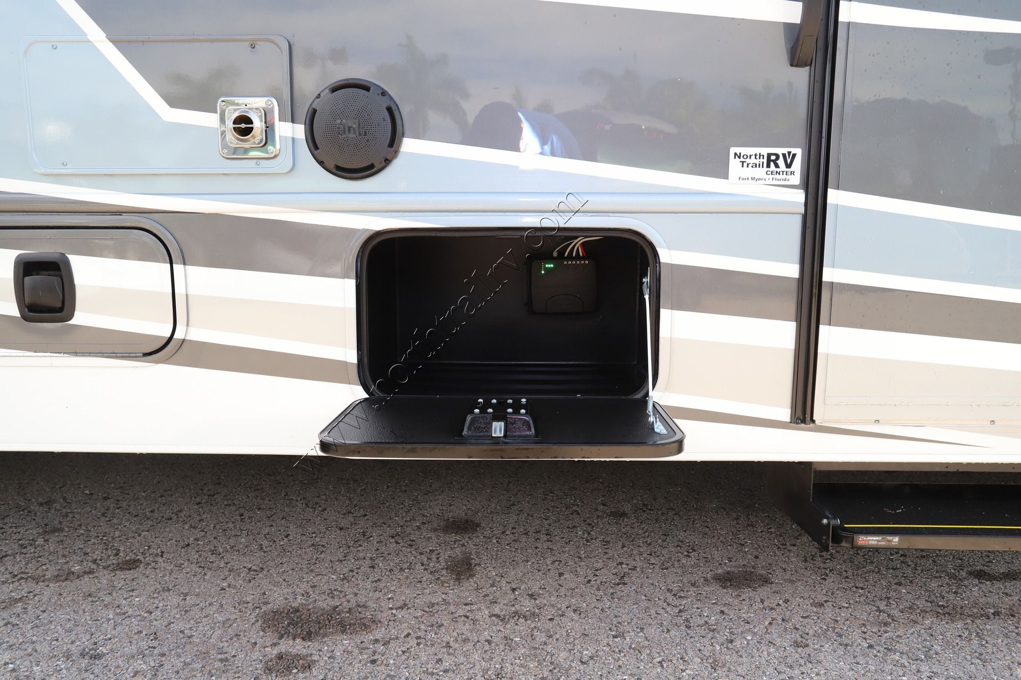 New 2027 Jayco Greyhawk 30Z Class C  For Sale