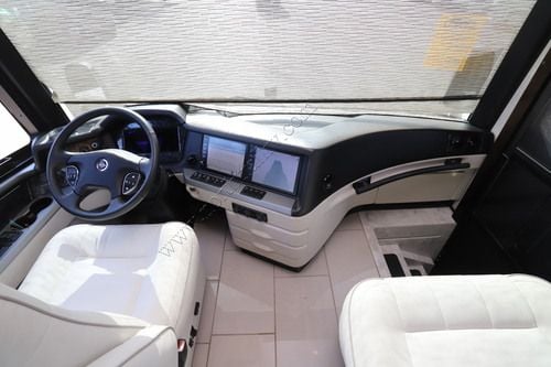 2021 Newmar London Aire 4551