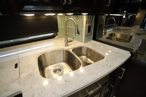 2021 Newmar London Aire 4551