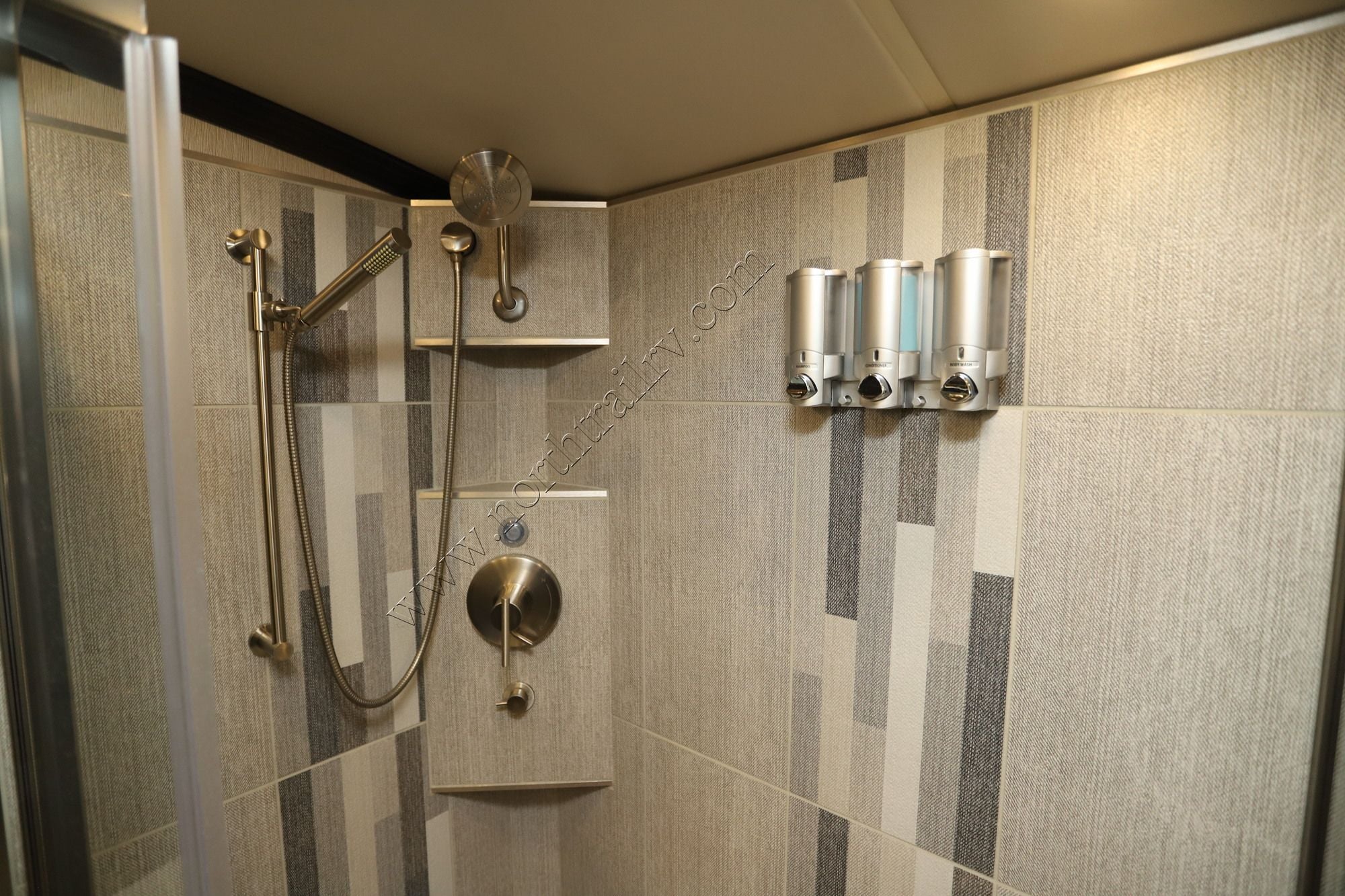 Used 2021 Newmar London Aire 4551 Class A  For Sale