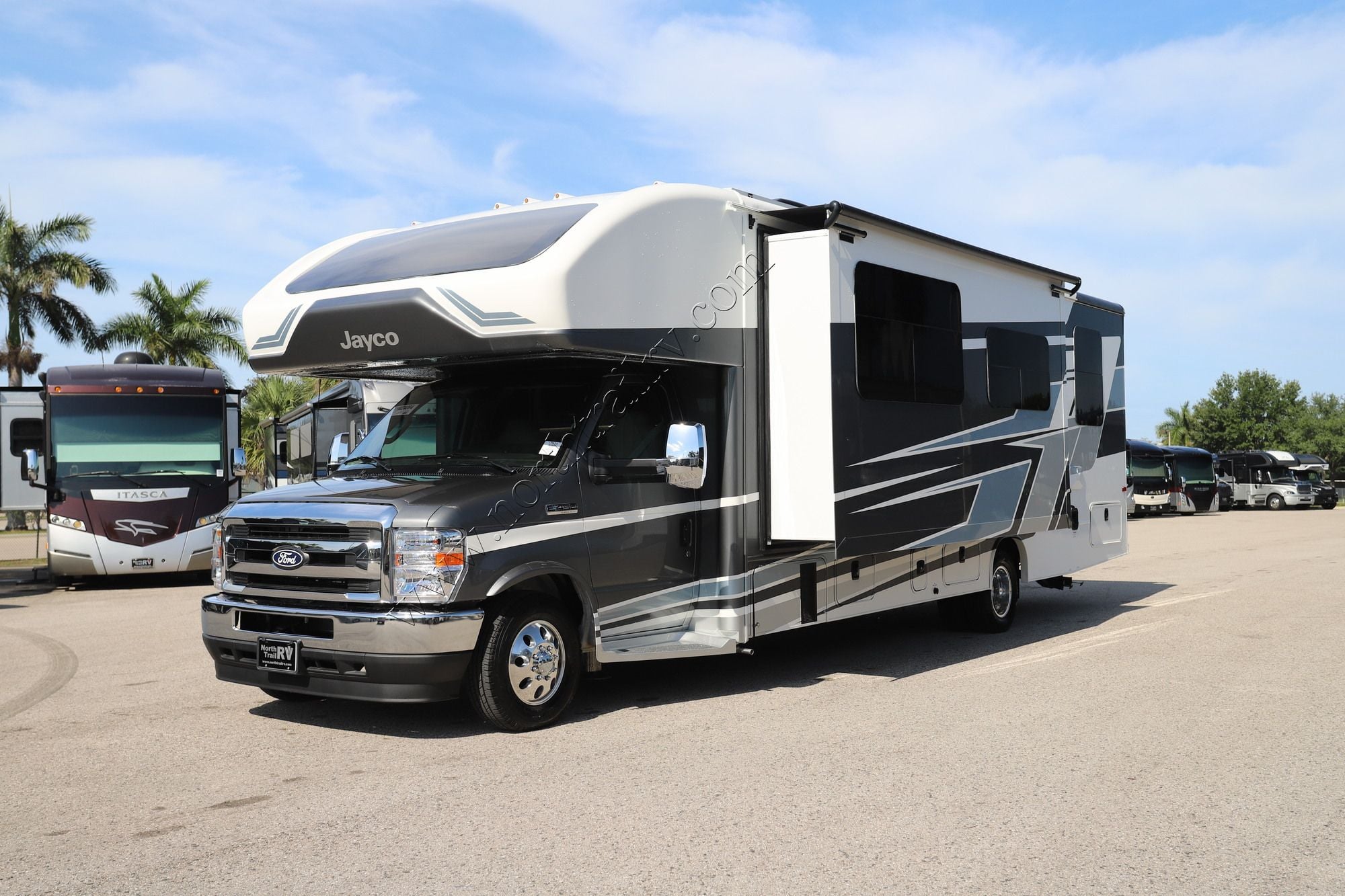 New 2027 Jayco Greyhawk 30Z Class C  For Sale
