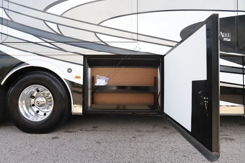 2021 Newmar London Aire 4551