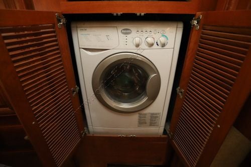2008 Fleetwood Revolution Le 40R