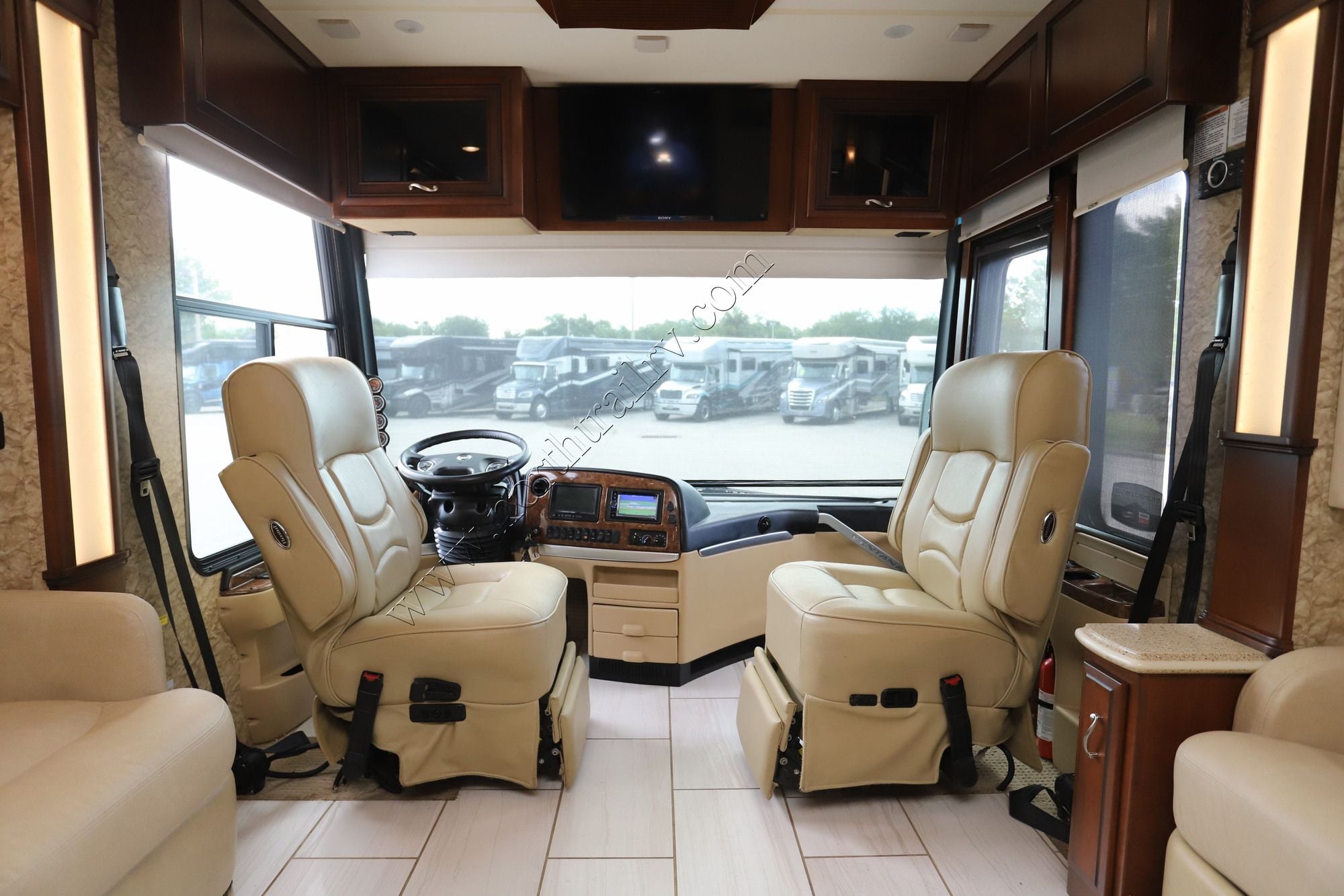 Used 2014 Newmar Ventana 4039 Class A  For Sale