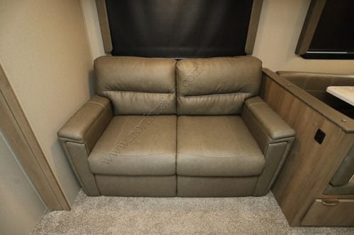 2021 Grand Design Imagine 2800BH