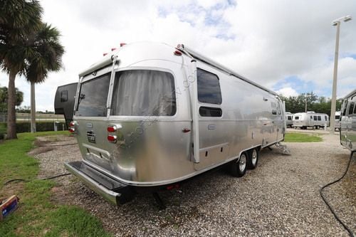 2026 Airstream Globetrotter 30RB