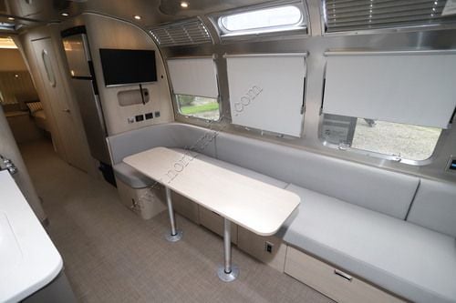 2026 Airstream Globetrotter 30RB