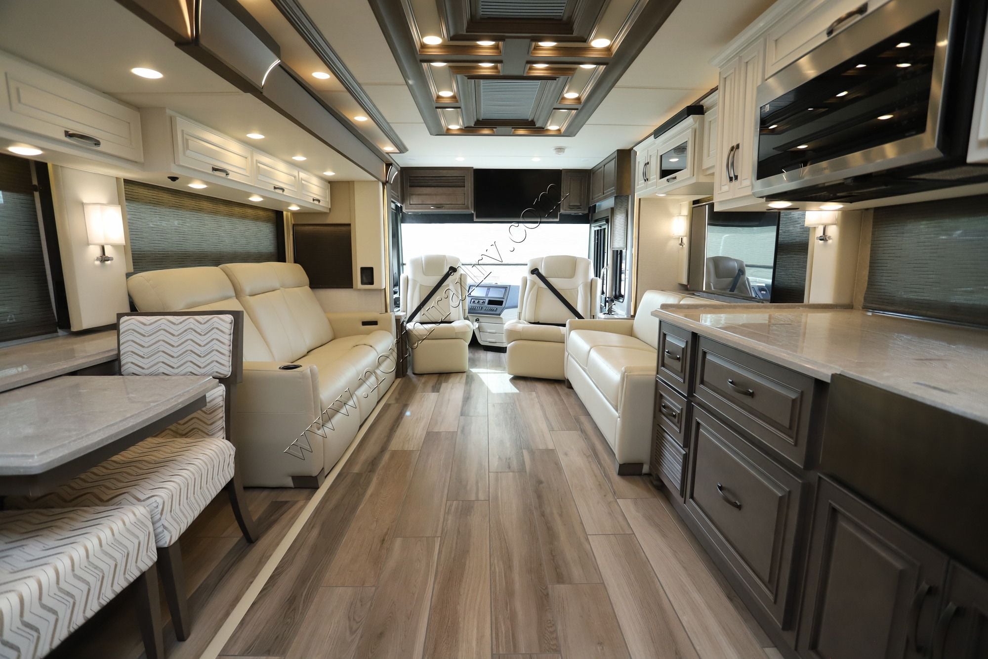 New 2027 Newmar Dutch Star 4369 Class A  For Sale