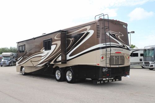 2014 Newmar Ventana 4039