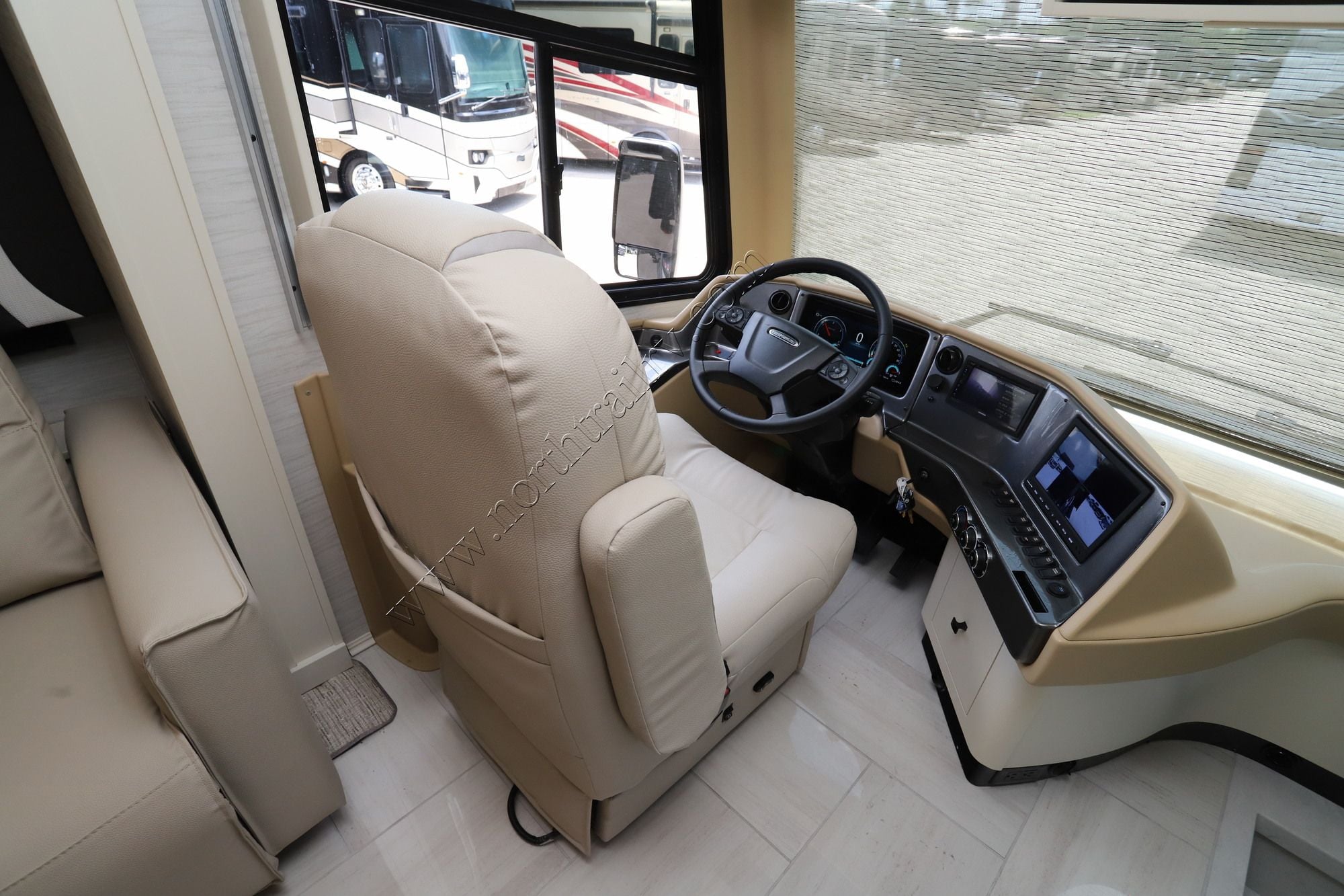 New 2026 Tiffin Motor Homes Phaeton 35CH Class A  For Sale