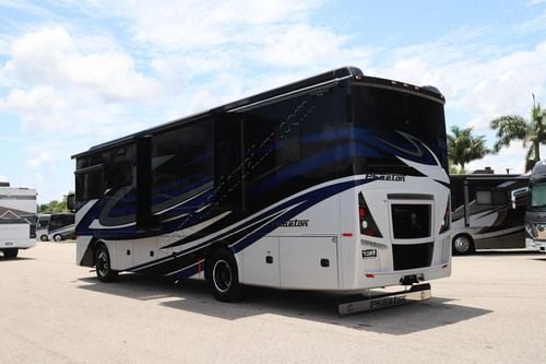 2026 Tiffin Motor Homes Phaeton 35CH