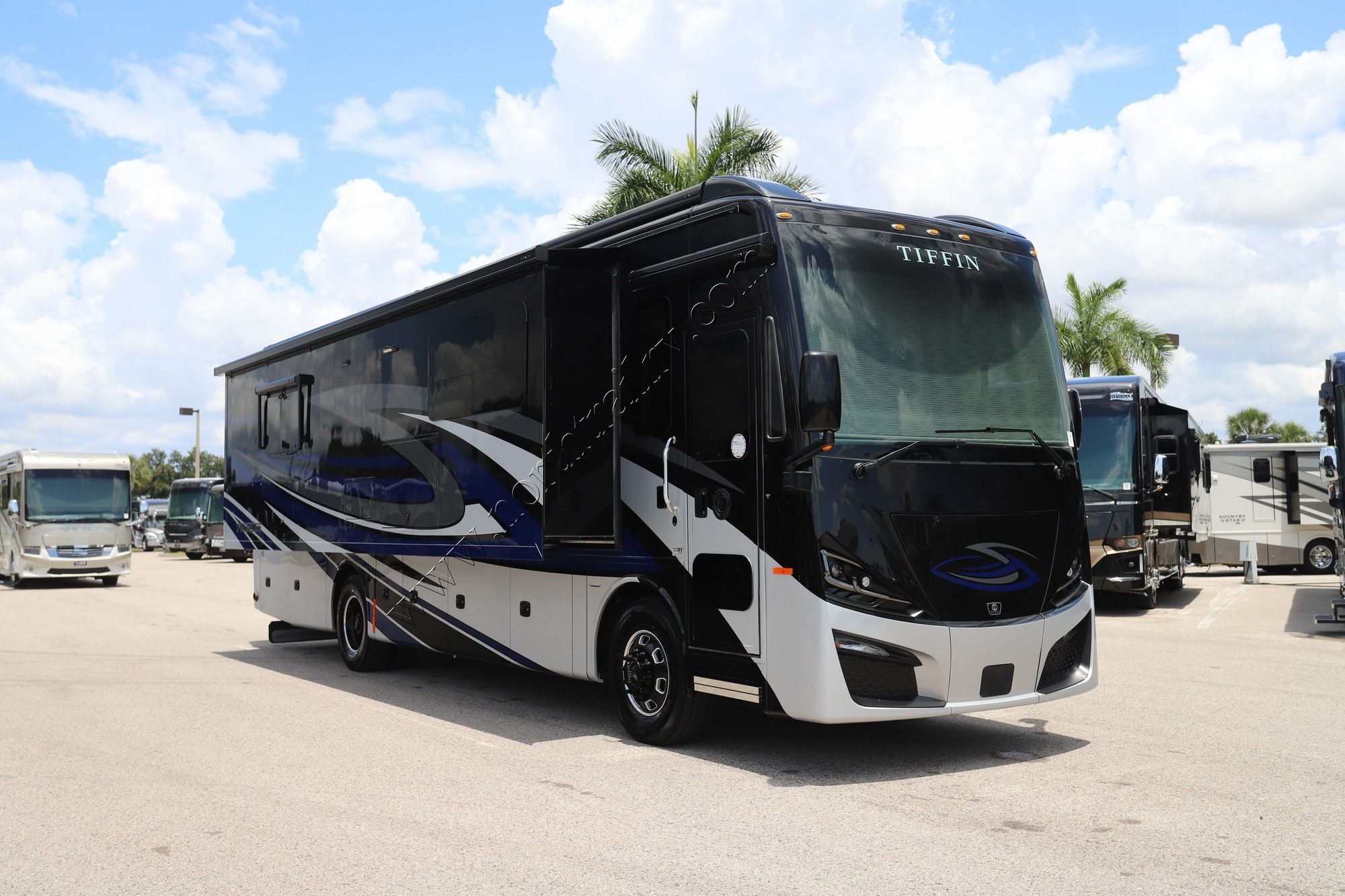 New 2026 Tiffin Motor Homes Phaeton 35CH Class A  For Sale