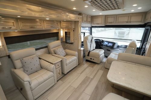 2021 Newmar New Aire 3543