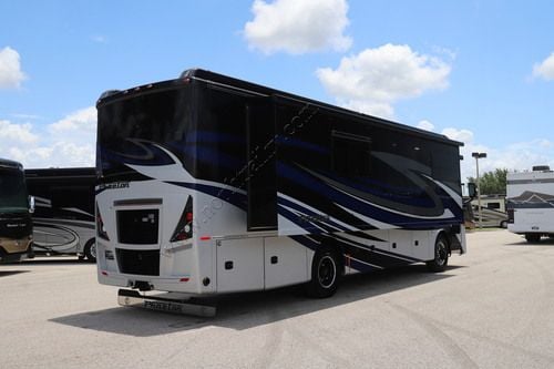 2026 Tiffin Motor Homes Phaeton 35CH