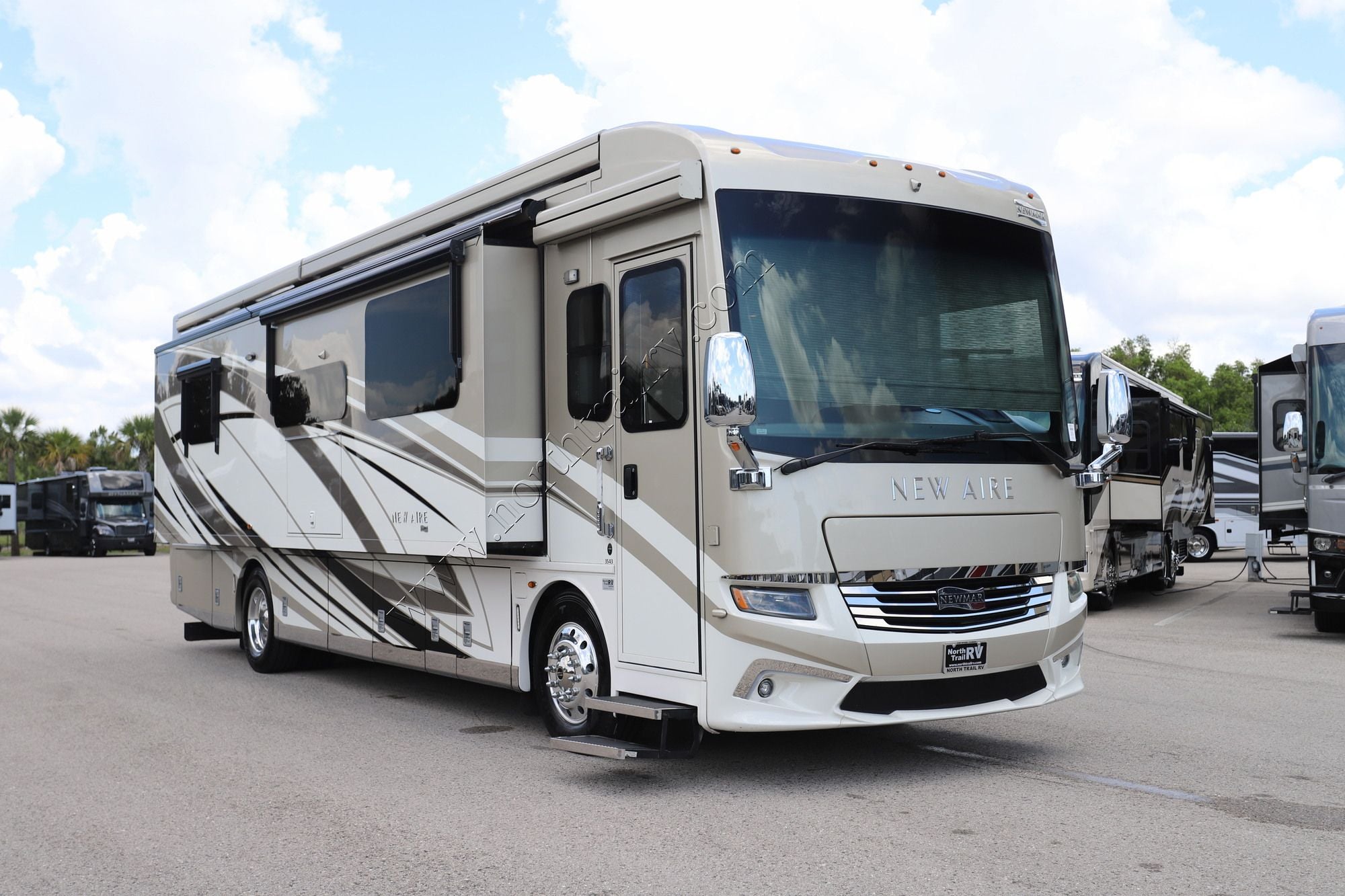 Used 2021 Newmar New Aire 3543 Class A  For Sale