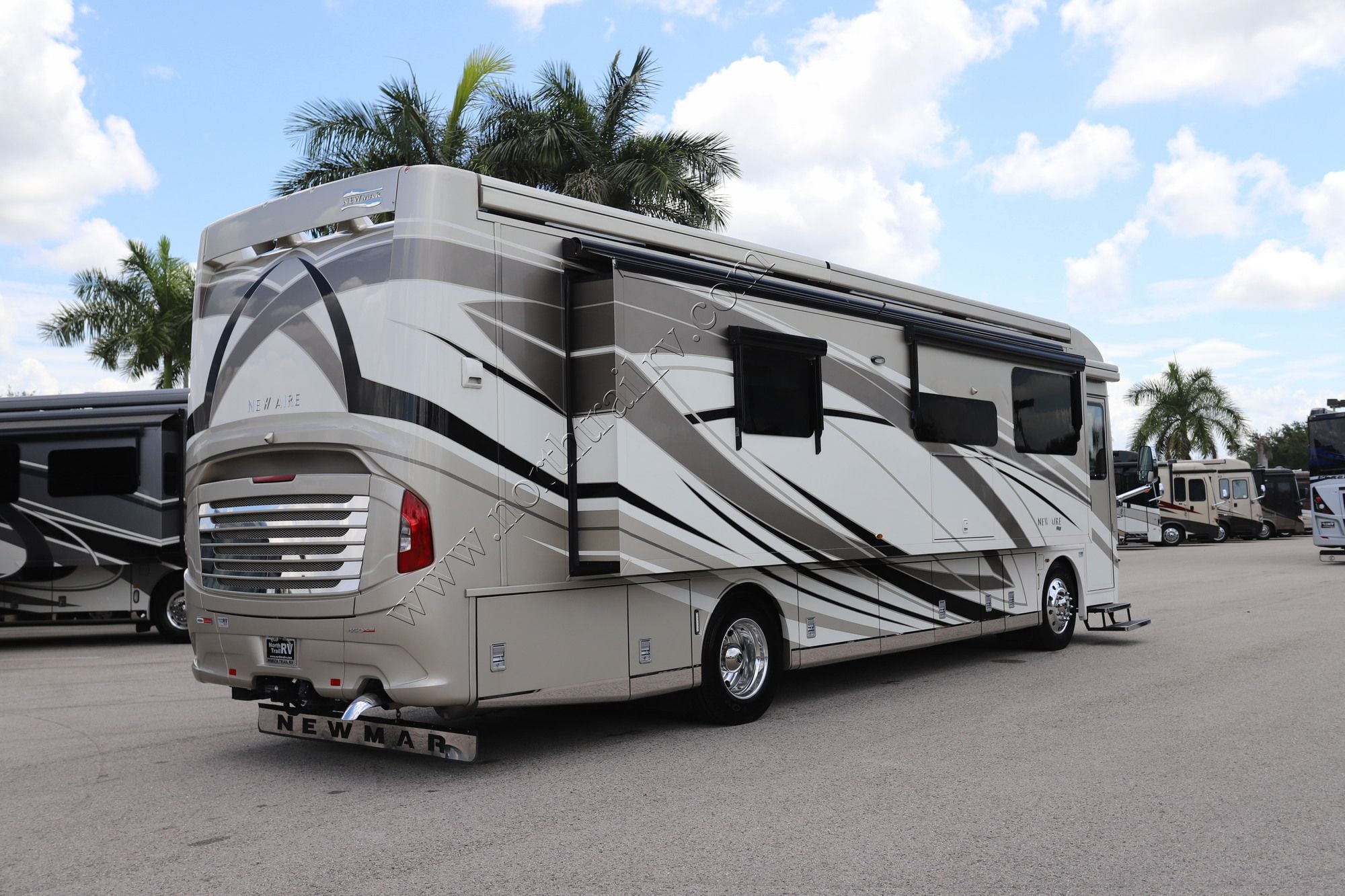 Used 2021 Newmar New Aire 3543 Class A  For Sale