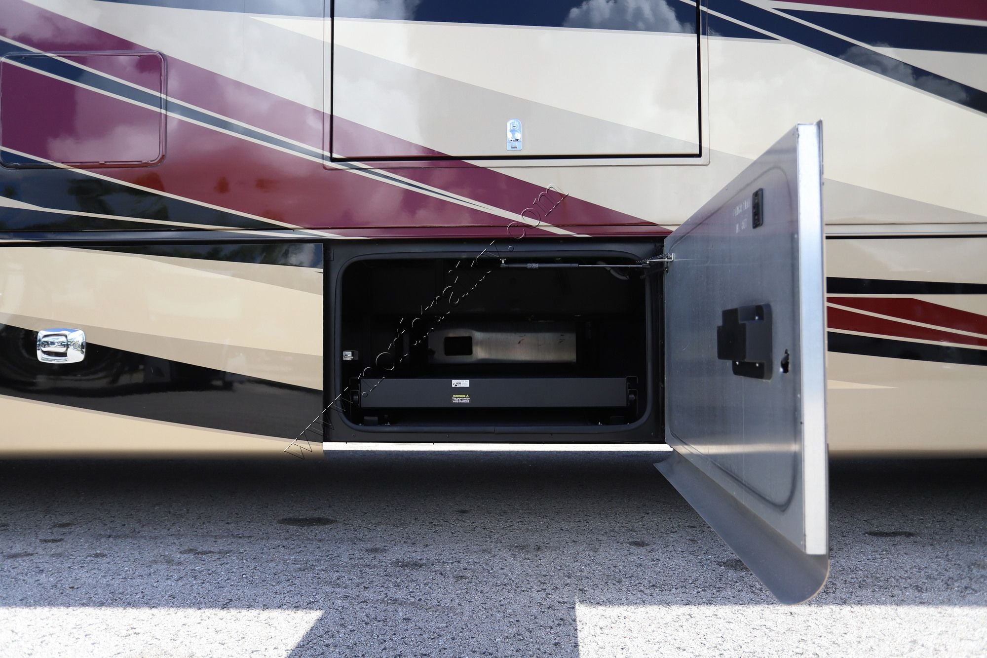 Used 2017 Tiffin Motor Homes Allegro Bus 45OPP Class A  For Sale