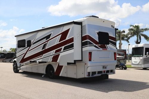 2027 Newmar Grand Star 3444