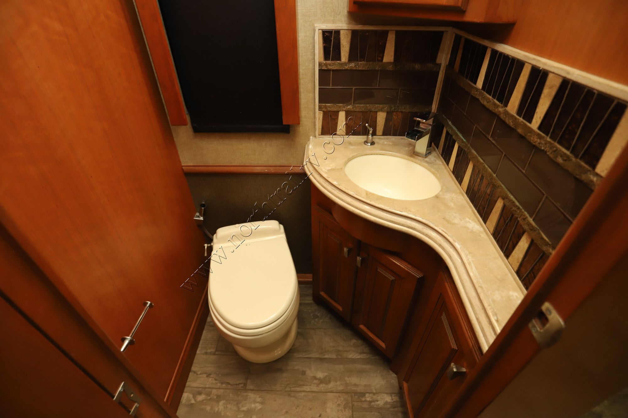 Used 2017 Tiffin Motor Homes Allegro Bus 45OPP Class A  For Sale