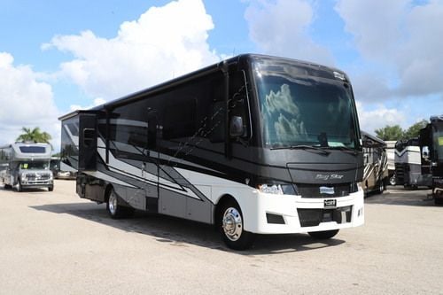 2027 Newmar Bay Star 3640
