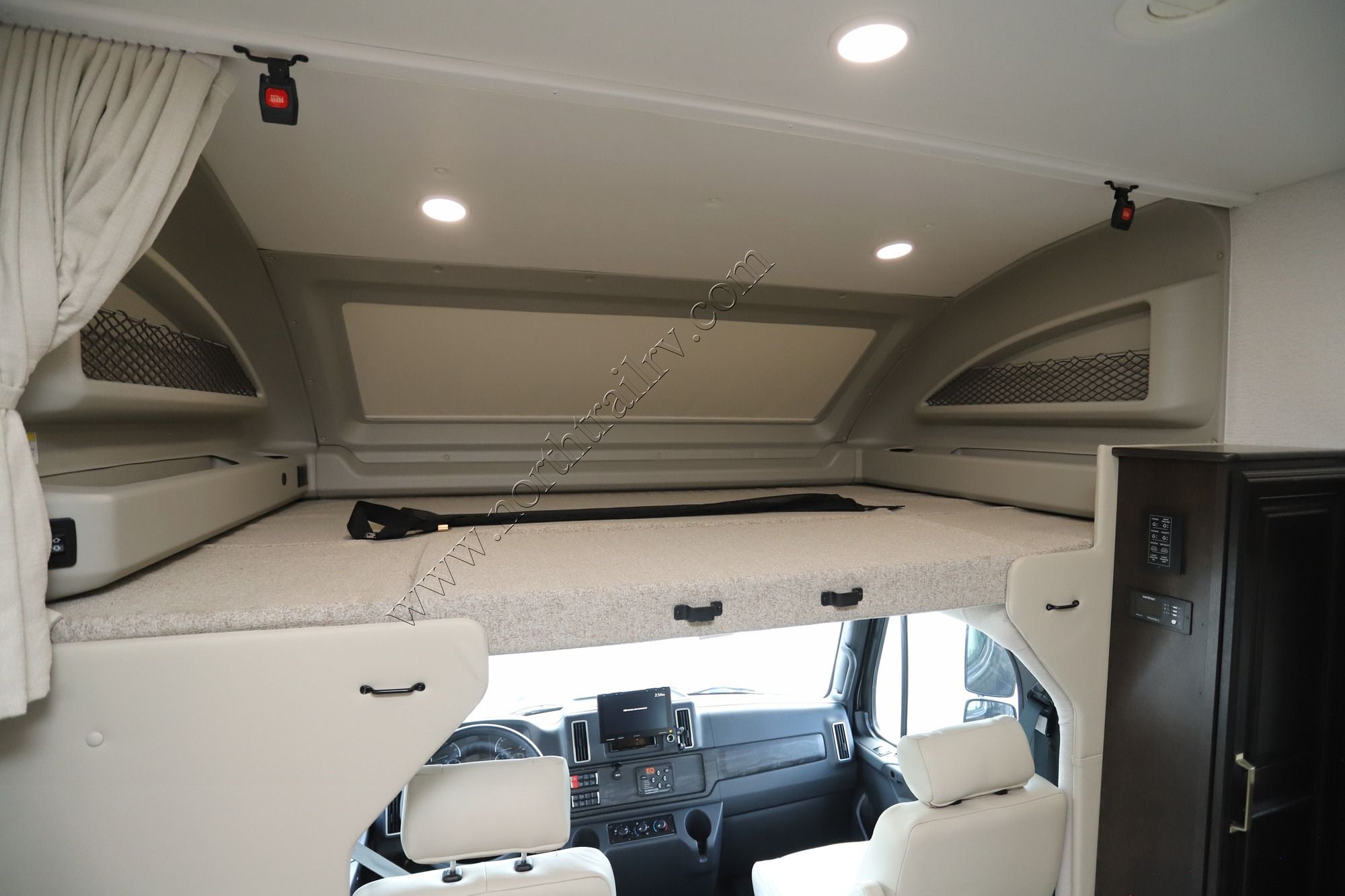 New 2027 Jayco Seneca Prestige 37M Super C  For Sale